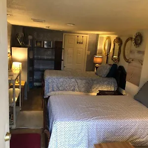 Highland Park Guest house Pittsburgh